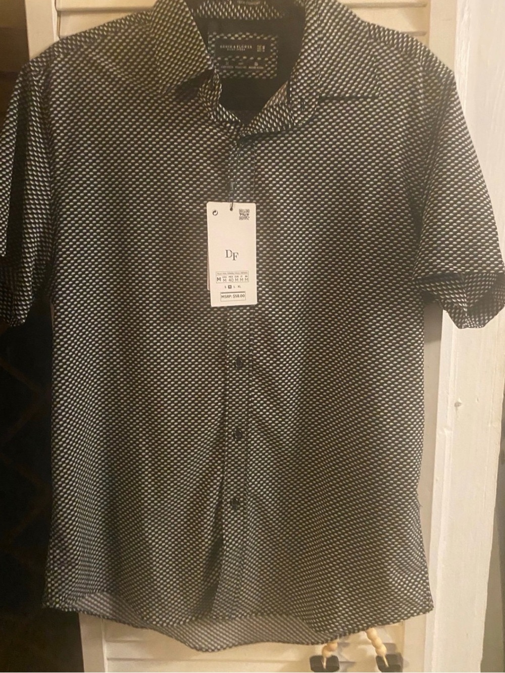 Denim & Flower Black and White Micro-Pattern Short Sleeve Button-Up
